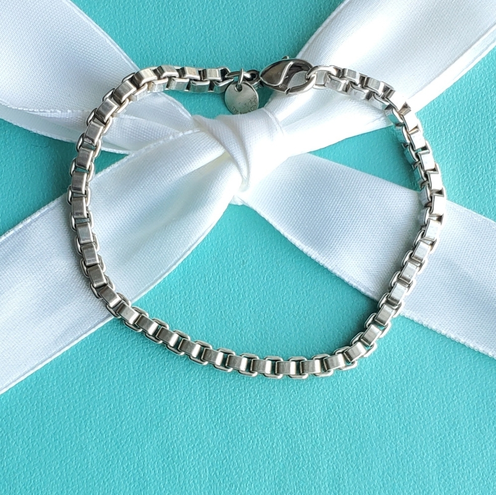 Venetian link bracelet